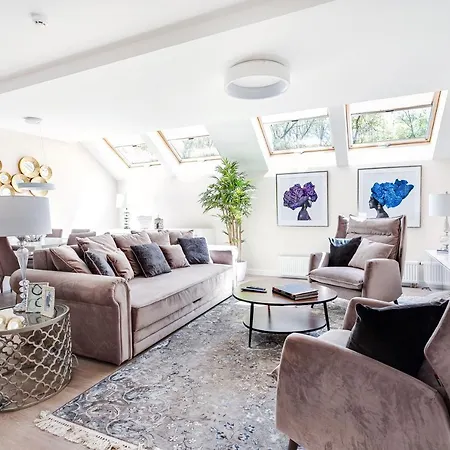 Апартаменты Luxury For Everyone - Hills Park Lux 1