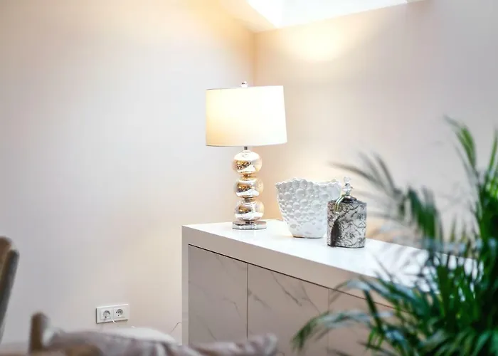 Luxury For Everyone - Hills Park Lux 1