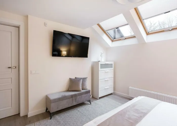 Luxury For Everyone - Hills Park Lux 1