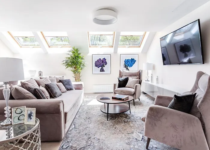 Apartment Luxury For Everyone - Hills Park Lux 1