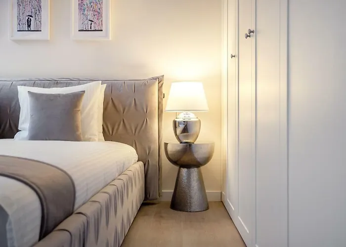 Luxury For Everyone - Hills Park Lux 1 Apartment *